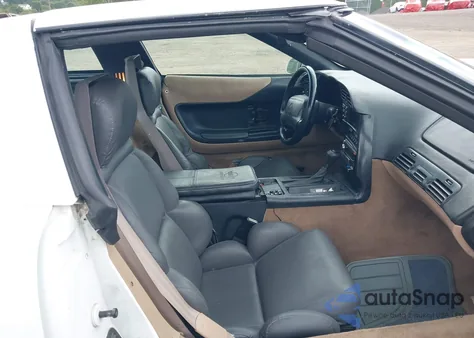 1994 Chevrolet Corvette z USA, uszkodzony, nr VIN 1G1YY22P9R5102584